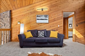 Smart TV, fireplace, books, offices