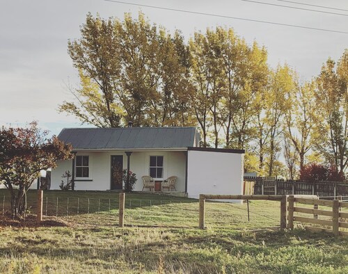 Private farm cottage,  lovingly restored with no extra charges 