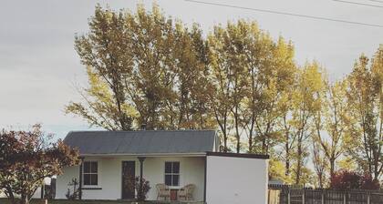 Private farm cottage, lovingly restored with no extra charges