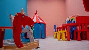 Children’s play area – indoor