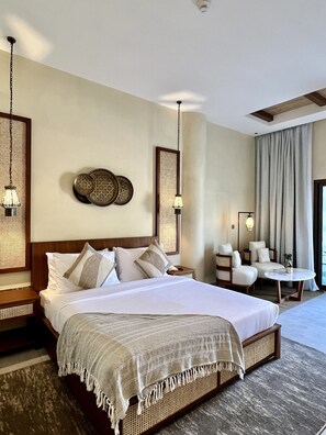 Dune Deluxe Room with Balcony - Western Hotel Liwa (Mezaira'a)