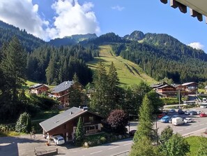 Third-party on-site parking - Studio 4 Pers, Near Chairlift, South Balcony (Châtel)