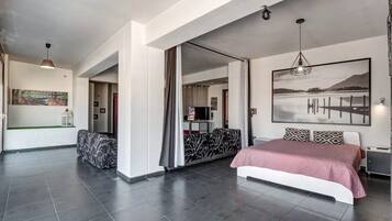 2 slaapkamers, een strijkplank/strijkijzer, wifi, beddengoed