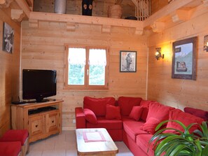TV - Spacious 12-Person Chalet with Modern Amenities, Close to Lifts and Village (Châtel)