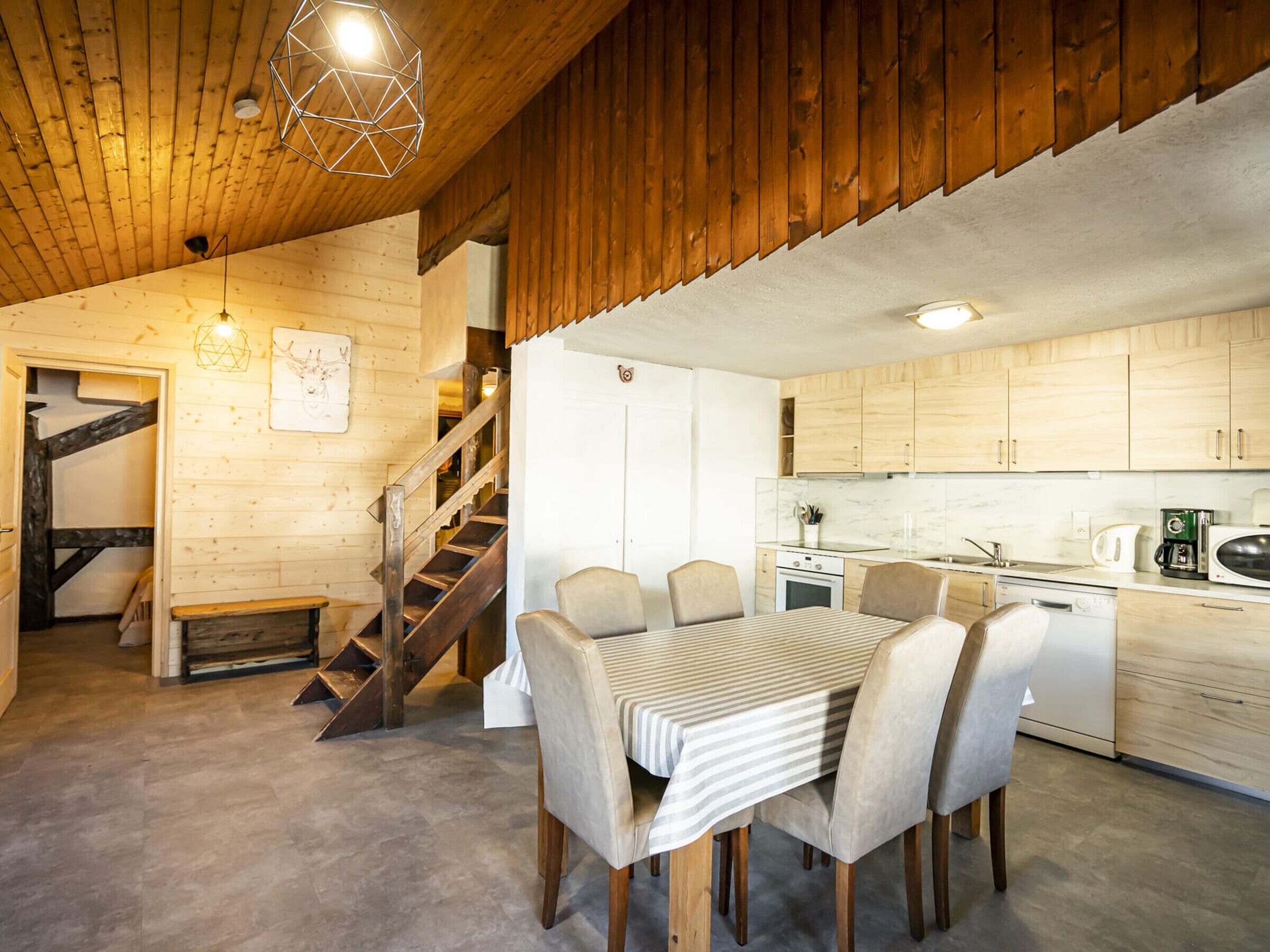 Frigorífic, microones, forn i rentaplats 