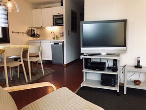 Interior - 2-room apartment in Châtel, 5 people, with south-facing terrace (Châtel)