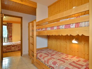 2 bedrooms, free WiFi