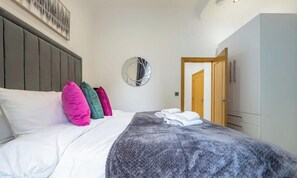 1 makuuhuone, silitysrauta/-lauta, Wi-Fi, vuodevaatteet