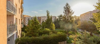 Spacious Apartment with Balcony | 2 Bedrooms | Workspace.
