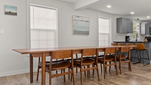 Dining - 4-BR Timeless Farmhouse 3-min to Okemo (Ludlow)