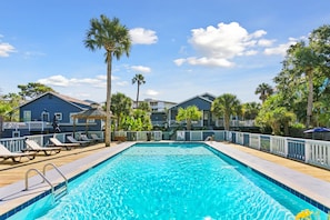 Pool - Folliday Inn - The Cobra - Room 32 (Folly Beach)
