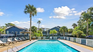 Pool - Folliday Inn- The Aquarama- Room 33, Large Pool, 1 Pet w/fee (Folly Beach)