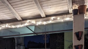 Dining - Lovely space with terrace in the old town! (Catania)