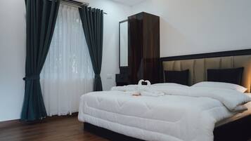 2 chambres, fer et planche à repasser, Wi-Fi, draps fournis