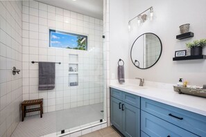 Hair dryer, towels