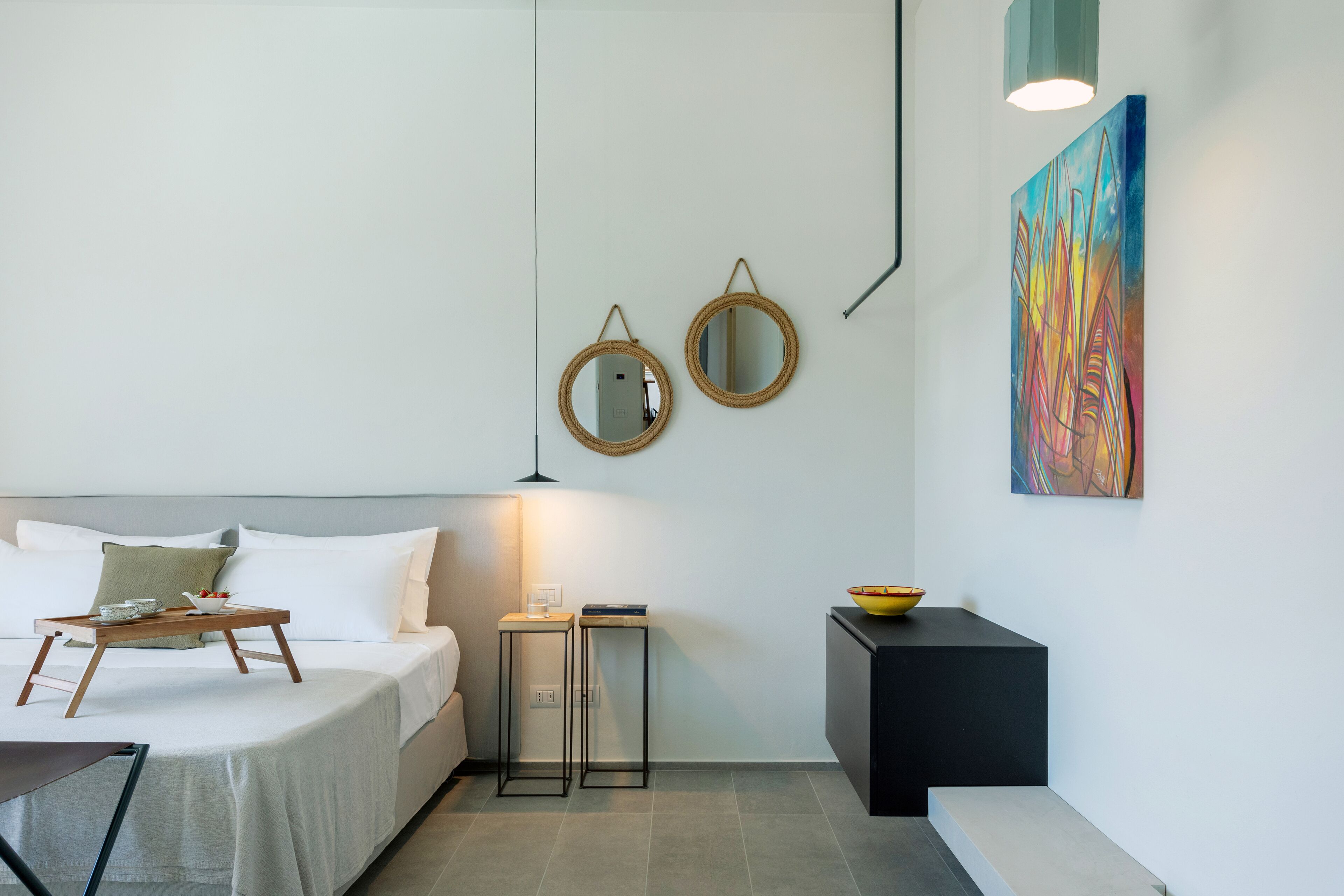 Executive Room with Terrace | 埃及棉床单、高档床上用品、羽绒被、迷你吧