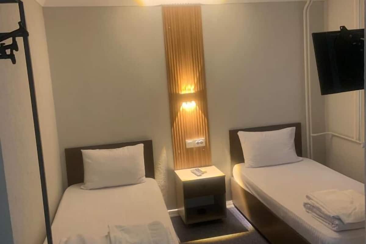 Standard-Zweibettzimmer | 1 Schlafzimmer, hochwertige Bettwaren, kostenloses WLAN, Bettwäsche