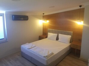 City Loft, 1 Queen Bed, Smoking, City View - Senturk City Hotel Luleburgaz (Luleburgaz)
