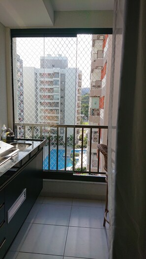 Interior - Lindo Apto Com Ar Cond Próx a Praia Martim de Sá (Martim de Sá Caraguatatuba)