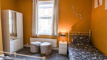 2 bedrooms, individually decorated, individually furnished, free WiFi