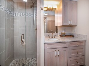 Bathtub, hair dryer, towels