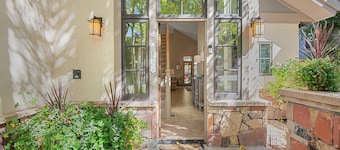 Beaver Creek Enclave | 5BR Home, Summer AC, Hot Tub