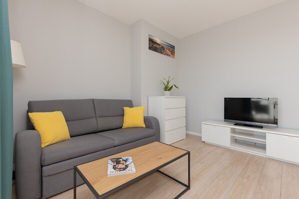 Living room - Cozy & Peacefull Studio by Renters (Warsaw)