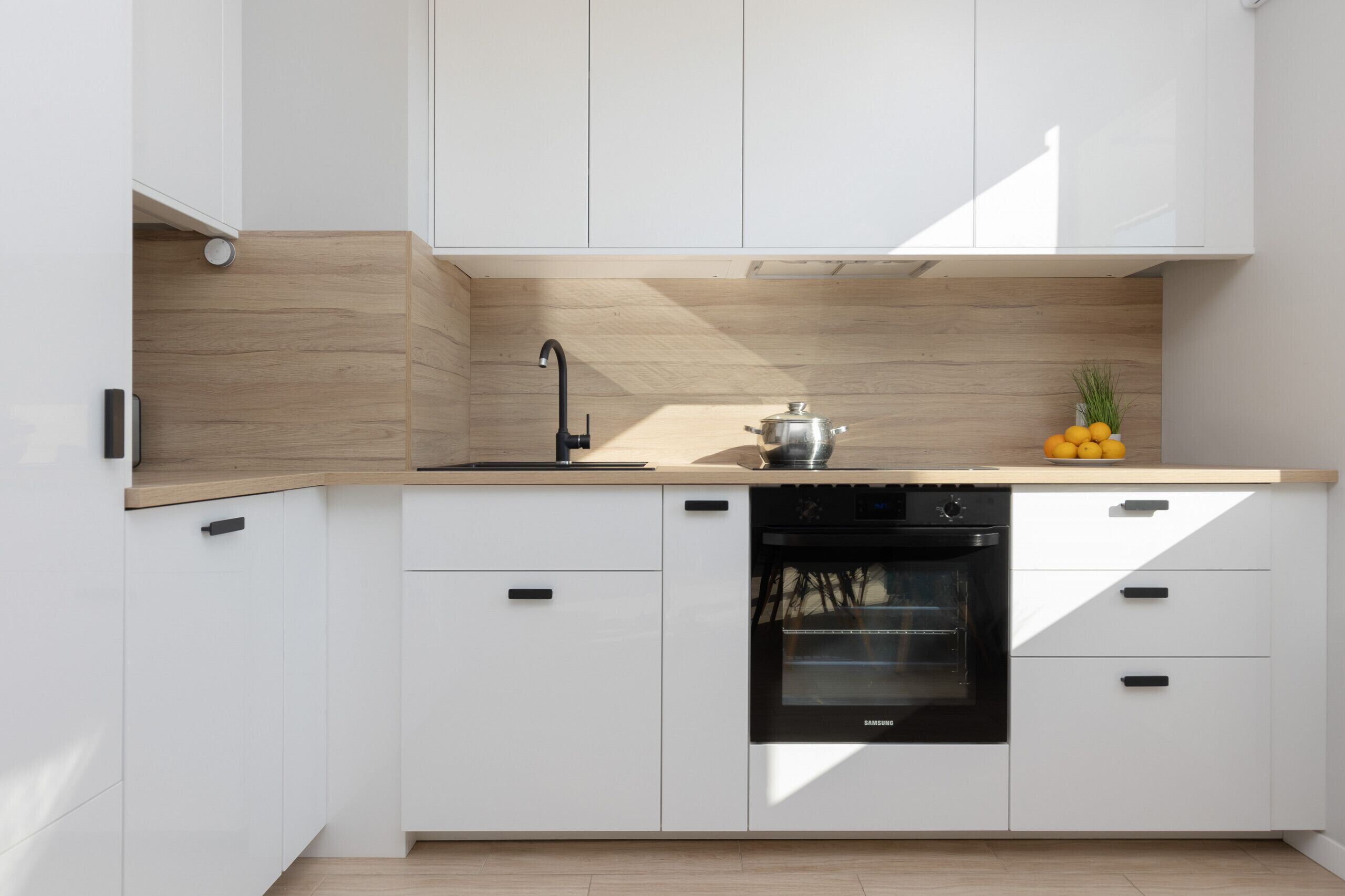 Máy rửa bát, dụng cụ nấu nướng/bát dĩa/dao nĩa 