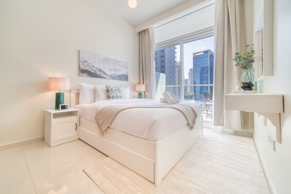 1 bedroom, in-room safe, iron/ironing board, free WiFi - Contemporary 1BR at Vera Tower Business Bay by Deluxe Holiday Homes (Dubai)