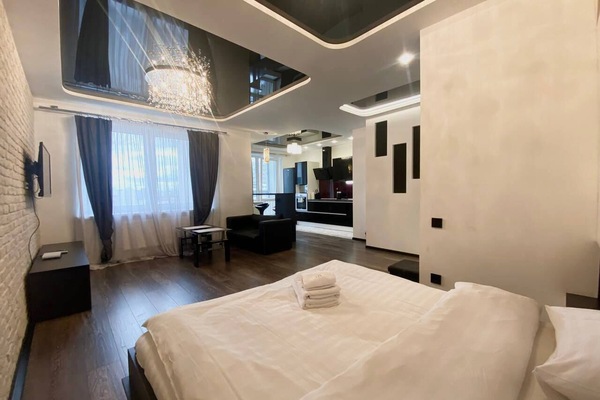 Superior Apartment | Blackout drapes, iron/ironing board, free WiFi, bed sheets