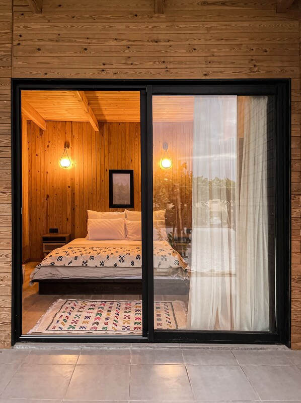 6 habitaciones, escritorio y insonorización 