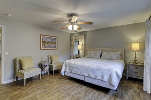 4 Schlafzimmer, Bügeleisen/Bügelbrett, WLAN, Bettwäsche