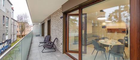 Apartment (11) | Balcony