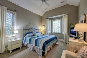 4 habitaciones, tabla de planchar con plancha y wifi gratis
