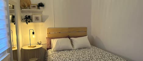 3 bedrooms, iron/ironing board, travel cot, WiFi