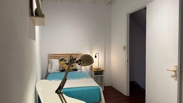 3 bedrooms, iron/ironing board, travel crib, WiFi