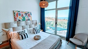 Premium bedding, blackout curtains, soundproofing, iron/ironing board - Benidorm sky - High-rise apartments (Benidorm)