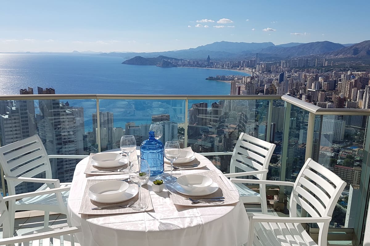Departamento superior, 1 cama matrimonial y sofá cama, vista al mar | Terraza o patio