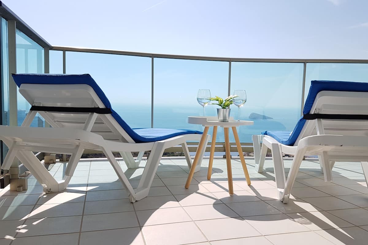 Departamento ejecutivo, se aceptan mascotas, vista al mar | Terraza o patio