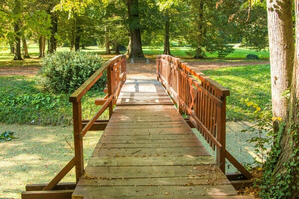 Property grounds - Romantic Haven With Hot Tub (Beretinec)