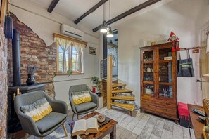 패밀리 하우스, 침실 여러 개, 산비탈 (Romantic Haven with Hot Tub) | 내부