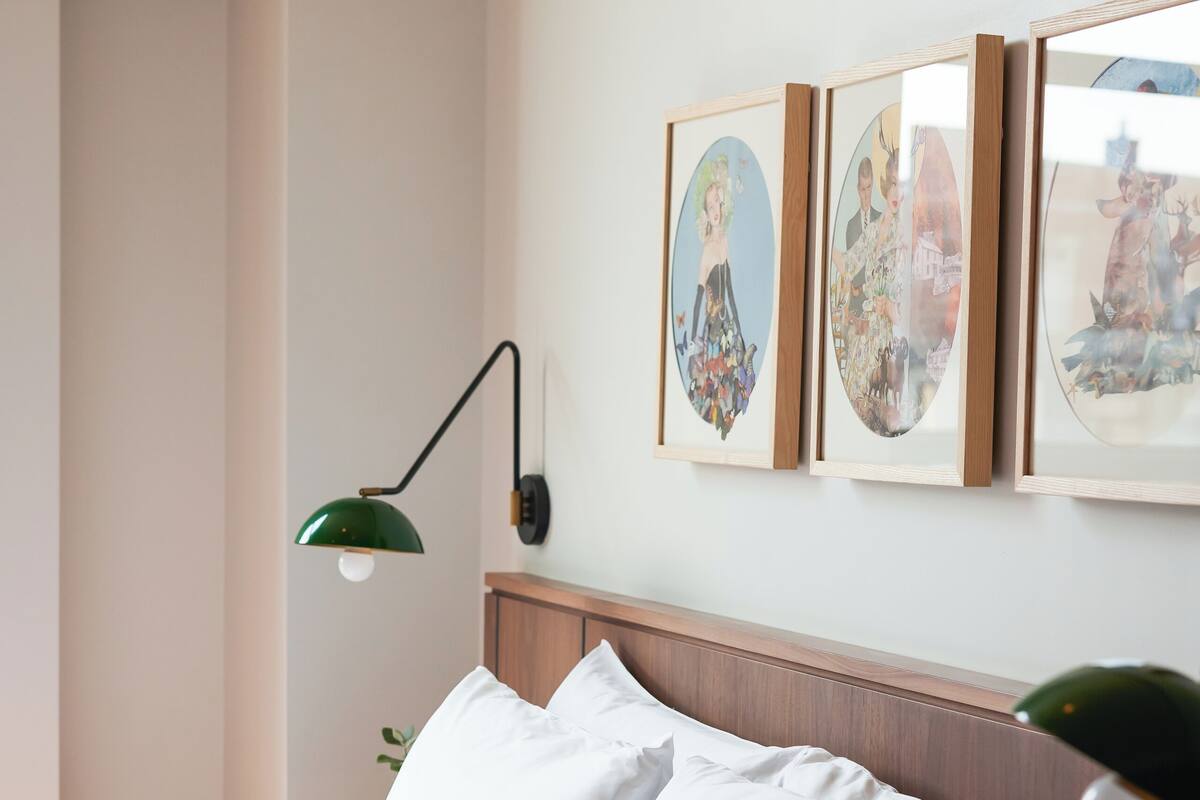 1 bedroom, premium bedding, pillow-top beds, blackout curtains
