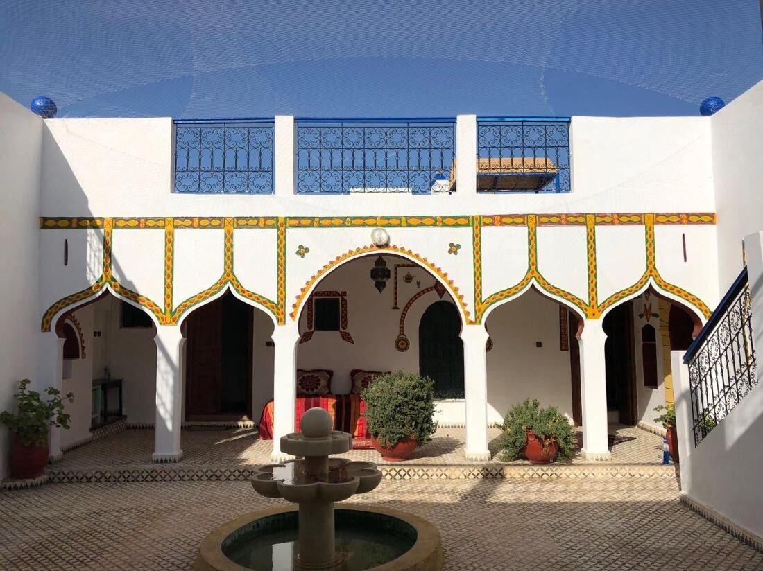 المنشأة من الخارج