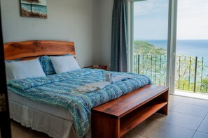 3 chambres, bureau, espace de travail pour ordinateur portable