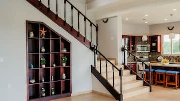 House, 3 Bedrooms | Interior