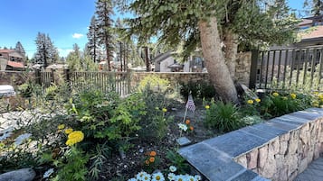 Appart'hĂŽtel, 2 chambres | Enceinte de lâhĂ©bergement