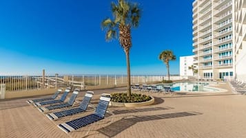 Condo, 2 quartos | Piscina | Piscina interna, piscina externa