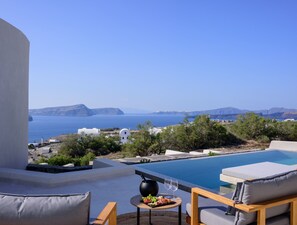 Superb Suite with Private Pool - Hot Tub and Sea View | Beach/ocean view