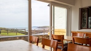 Unclassified image, 5 of 10, button - OA Stay  (Bude)