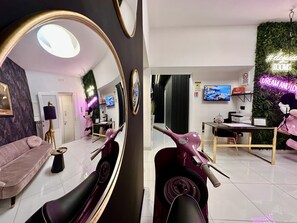 Reception - Elegance Rooms Spaccanapoli (Naples)